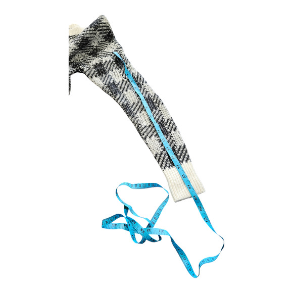 Express XS Long Sleeve Knit Plaid Sweater - Picture 8 of 8